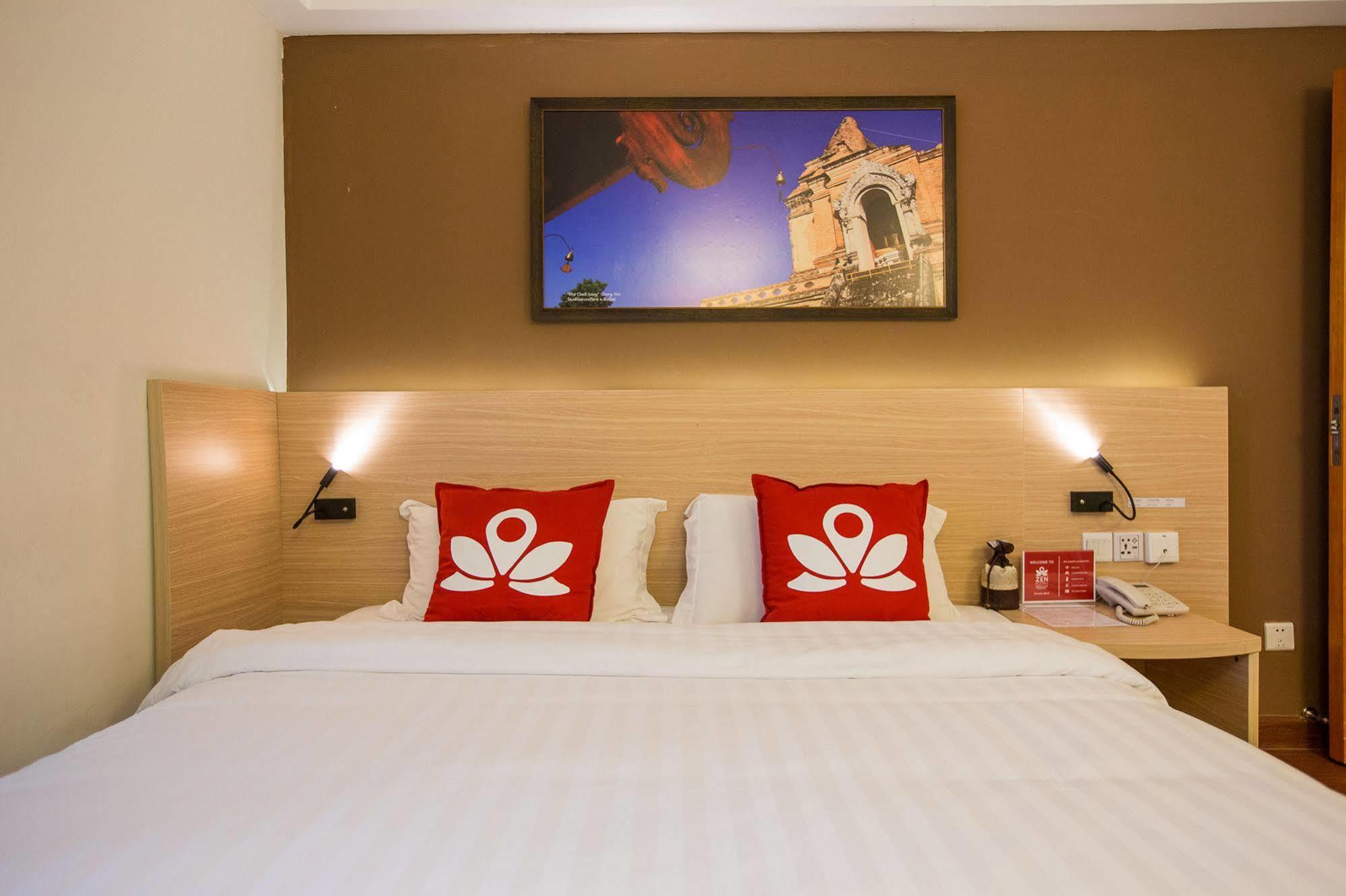 Chiang Roi 7 Days Inn Chiang Mai Extérieur photo