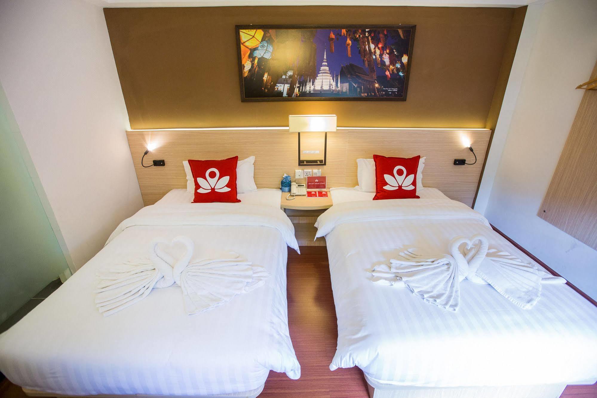 Chiang Roi 7 Days Inn Chiang Mai Extérieur photo